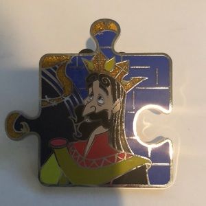 Disney Sleeping Beauty Puzzle Pin